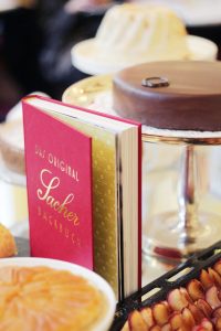 sacher-original-backbuch vienna lifestyle blog sacher book